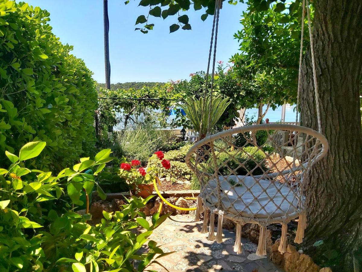 Barbat na Rabu Meduza B&B المظهر الخارجي الصورة