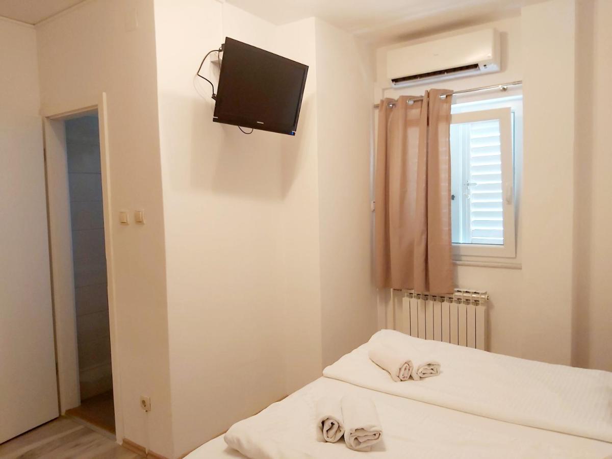 Barbat na Rabu Meduza B&B المظهر الخارجي الصورة